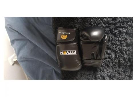Boxing gloves FITVEN - new
